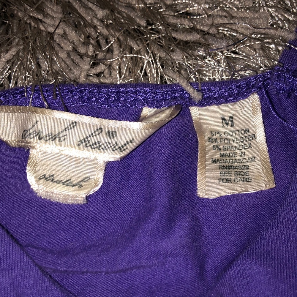 Derek heart tank top - Picture 2 of 3